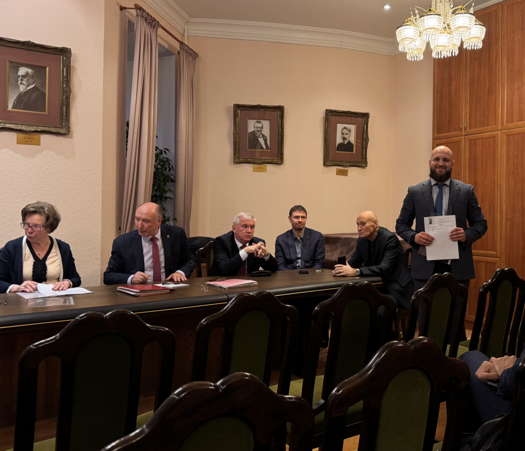 Заседание Президиума Московской городской коллегии адвокатов Заседание Президиума Московской городской коллегии адвокатов